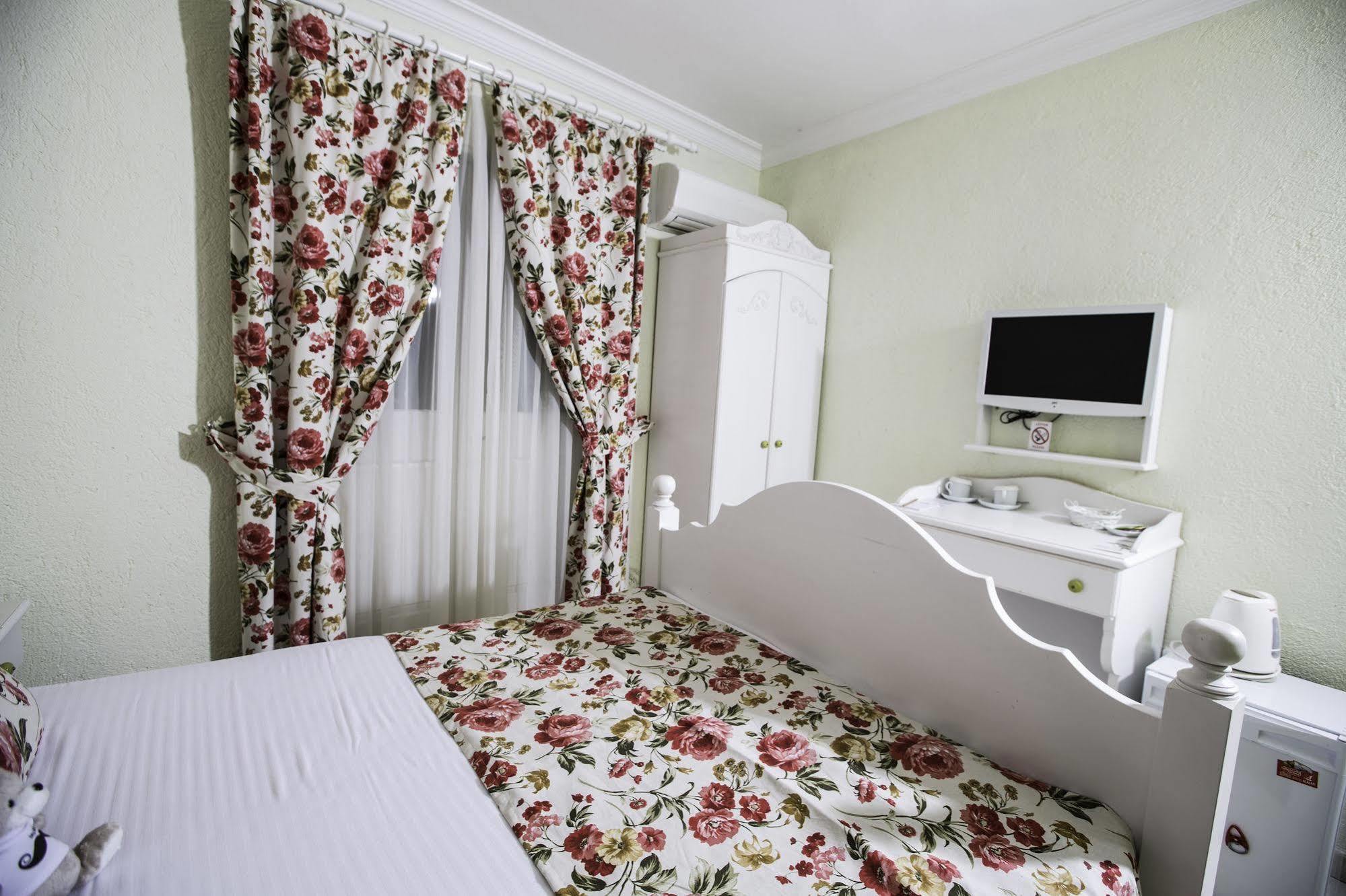 The White Hotel Alaçatı Esterno foto