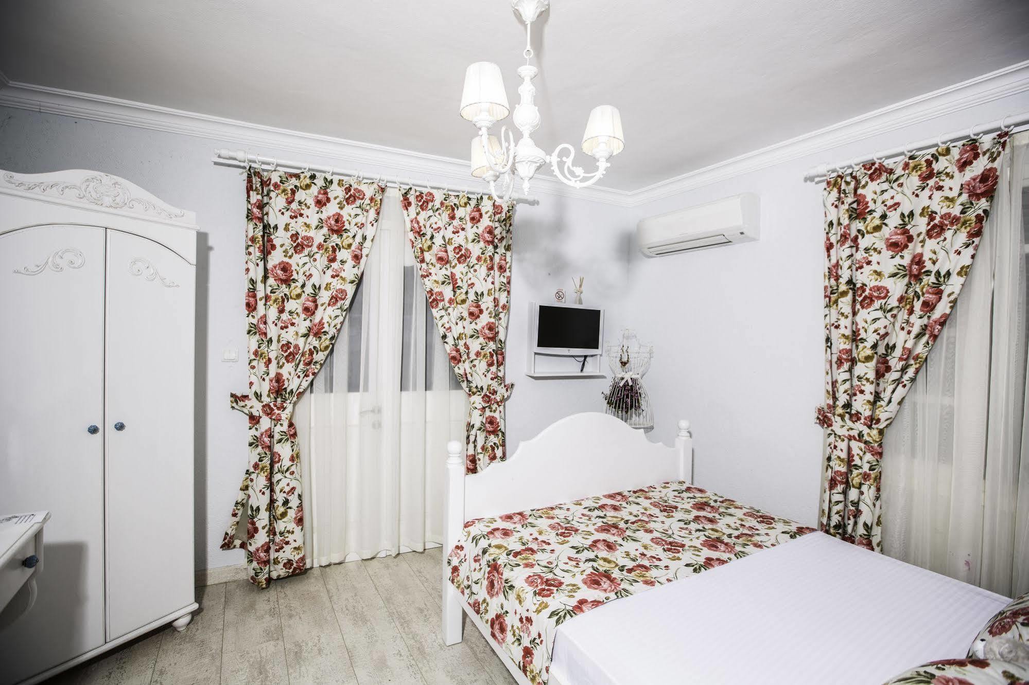 The White Hotel Alaçatı Esterno foto